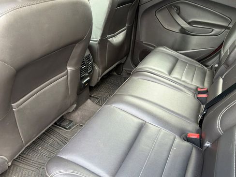 Used 2014 Ford Escape Titanium w/ Equipment Group 401A AWD/4WD image 11