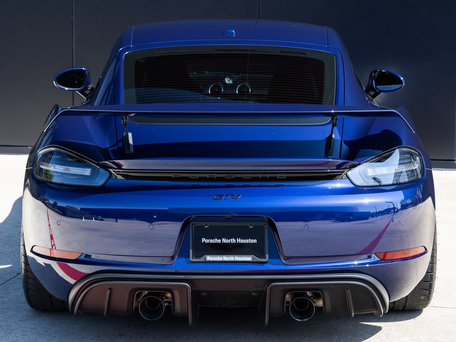 Certified 2020 Porsche 718 Cayman GT4 RWD image 11