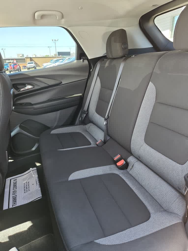 Used 2025 Chevrolet TrailBlazer LT AWD/4WD image 19