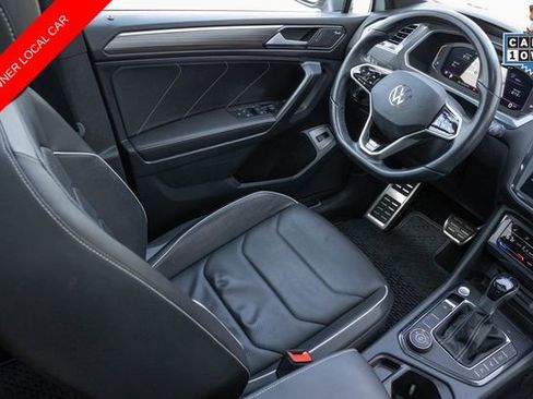 Used 2022 Volkswagen Tiguan SEL R-Line image 23