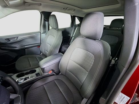 Used 2025 Ford Escape Active w/ Tech Pack #1 FWD image 14