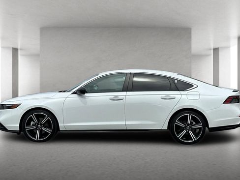 Certified 2024 Honda Accord Sport image 7