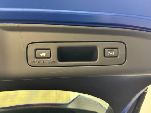 Used 2025 Acura ADX A-Spec image 41