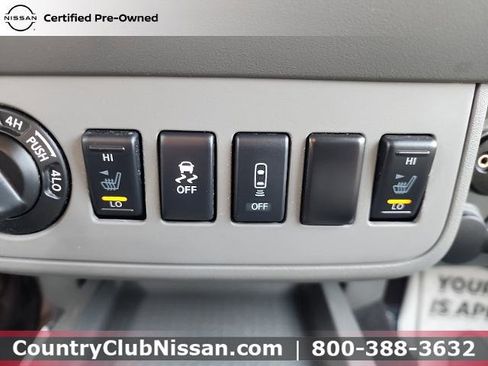 Certified 2020 Nissan Frontier SV w/ Midnight Edition Floor Mats image 13