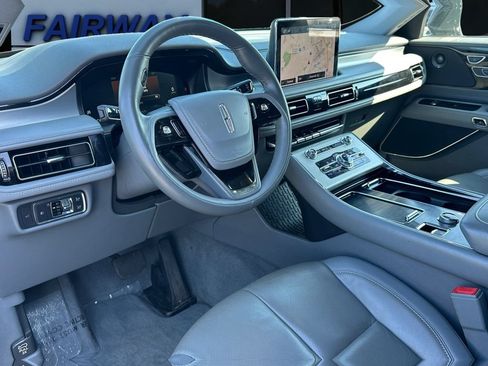Used 2020 Lincoln Aviator Reserve w/ Class IV Trailer Tow Package AWD/4WD image 16
