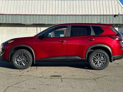 New 2026 Nissan Rogue S image 7