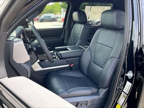 New 2026 Toyota Tundra Platinum AWD/4WD image 11