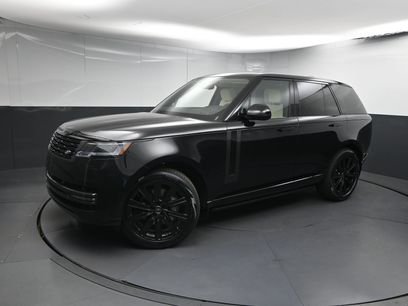 New 2025 Land Rover Range Rover SE