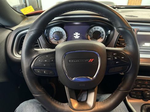 Used 2022 Dodge Challenger R/T Scat Pack w/ Shaker Package image 20