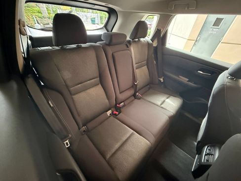 Used 2026 Nissan Rogue SV FWD image 33