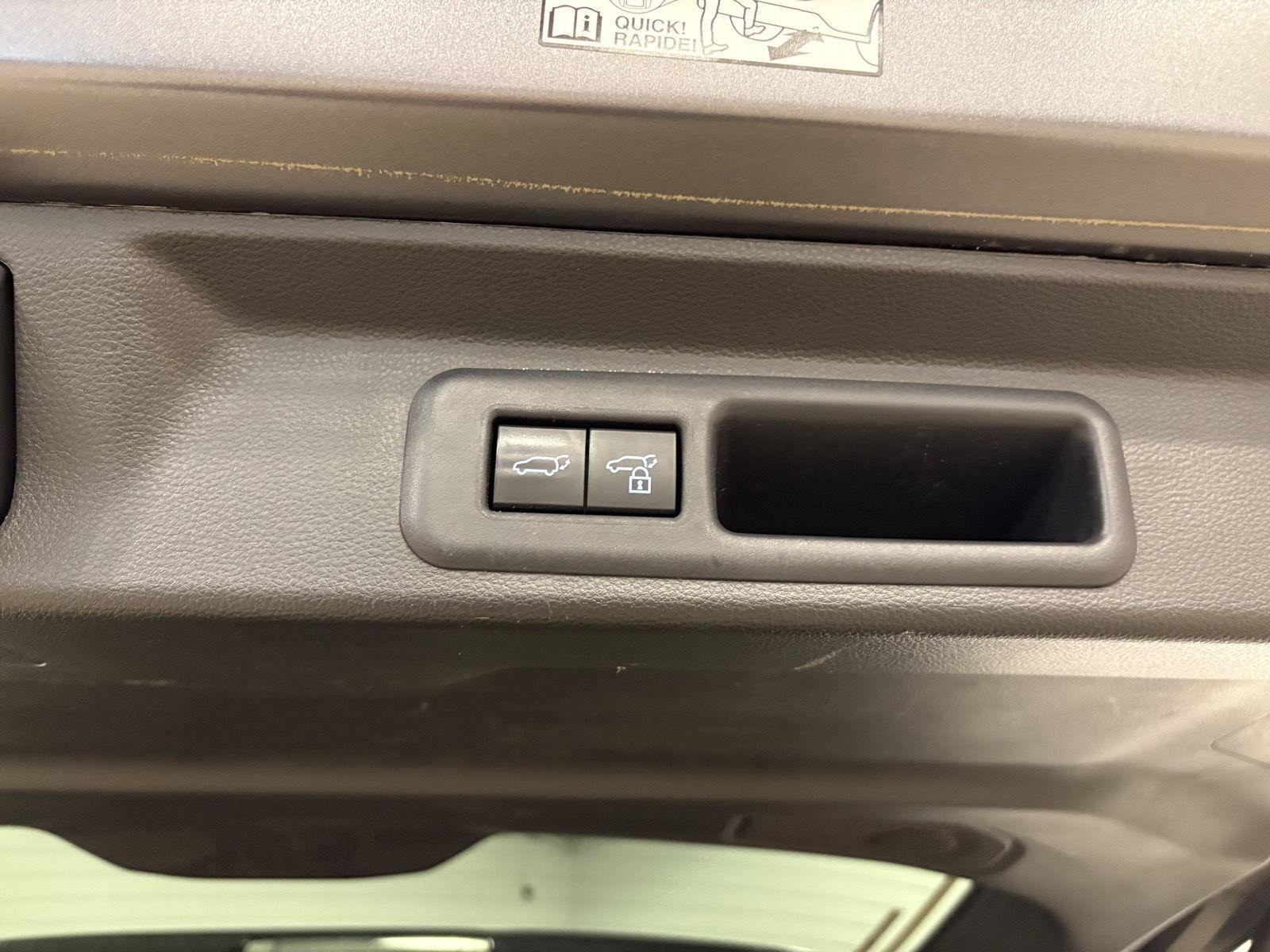 Used 2025 Toyota Sequoia 4WD image 48