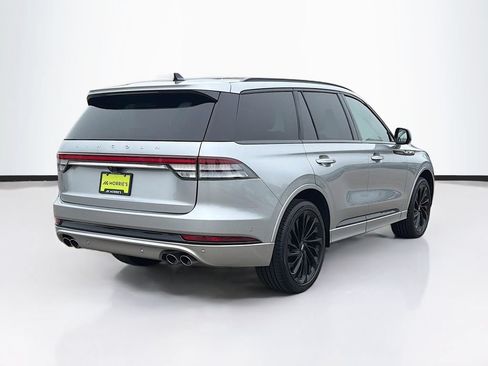 Used 2024 Lincoln Aviator Reserve w/ Jet Package AWD/4WD image 5