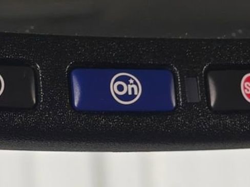 Used 2015 GMC Canyon SLT image 12