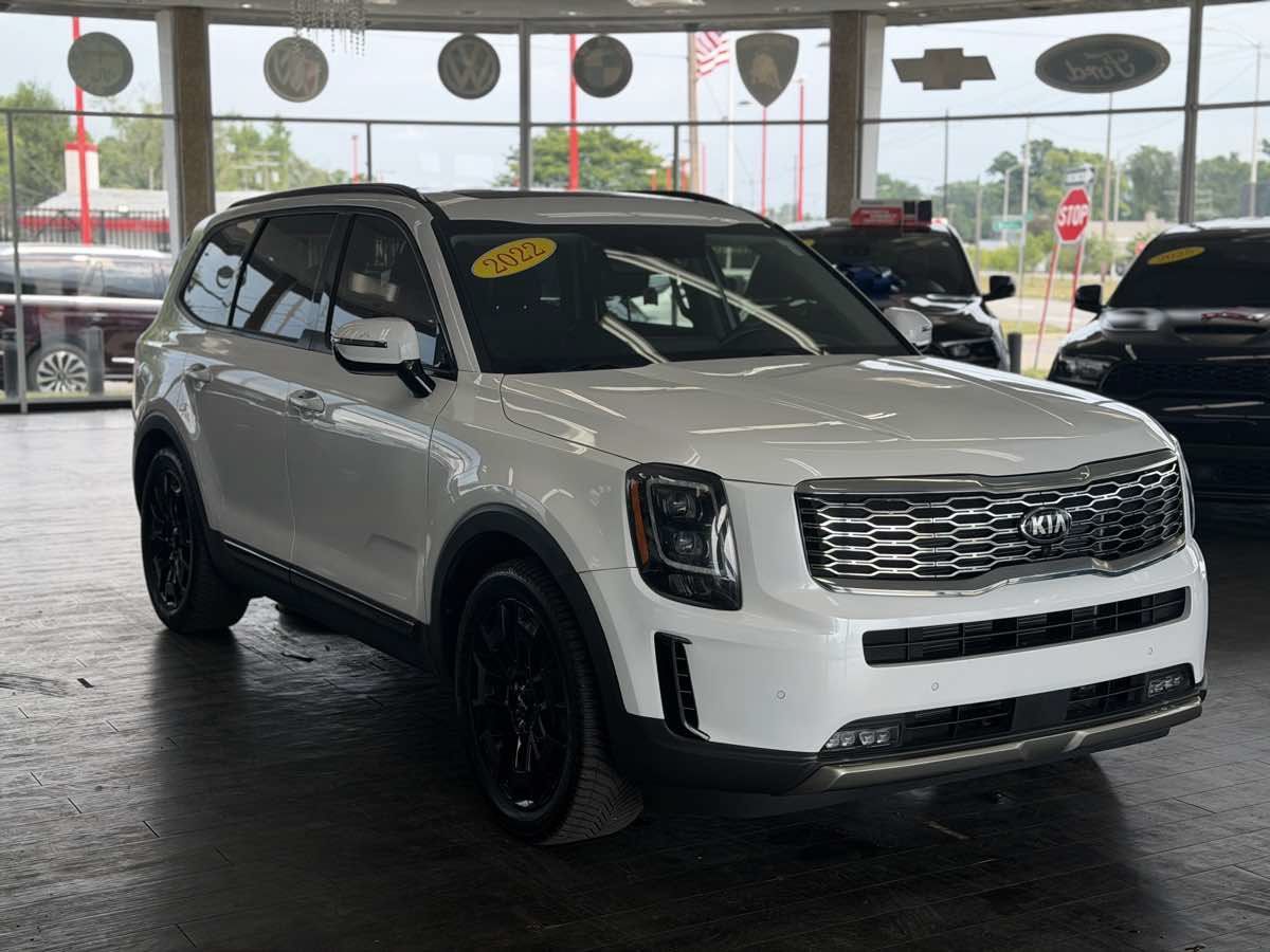 Used 2022 Kia Telluride SX w/ SX Prestige Package AWD/4WD image 1