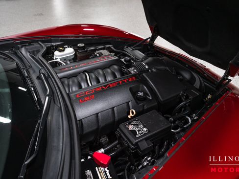 Used 2010 Chevrolet Corvette Grand Sport w/ Preferred Equipment Group RWD image 30