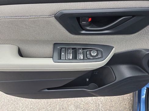 Certified 2025 Subaru Forester Premium AWD/4WD image 11