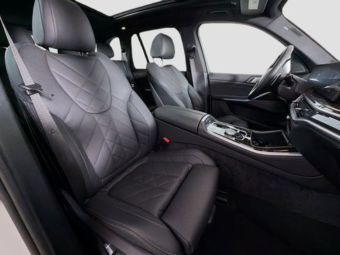 Used 2026 BMW X5 xDrive40i image 31