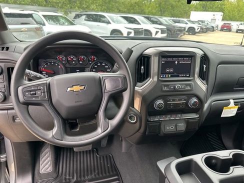 New 2026 Chevrolet Silverado 1500 W/T AWD/4WD image 12