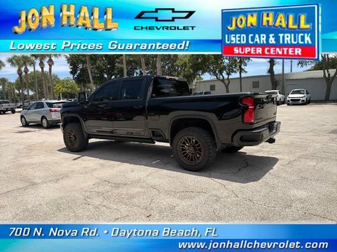 Used 2024 Chevrolet Silverado 2500 High Country w/ High Country Premium Package AWD/4WD image 7