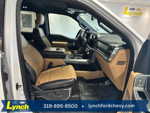 Used 2022 Ford F150 Lariat w/ Equipment Group 502A High image 6