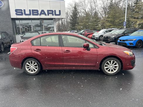 Used 2014 Subaru Impreza 2.0i Premium w/ All-Weather Package w/CVT image 3