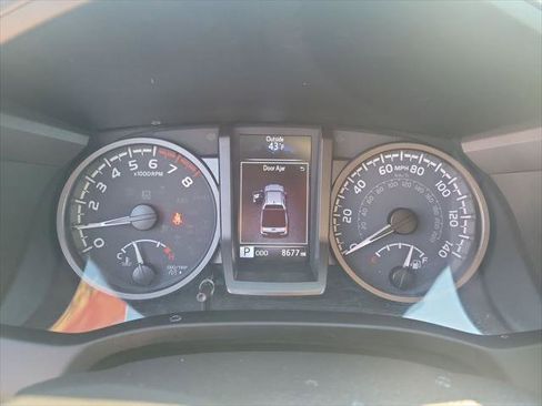 Certified 2023 Toyota Tacoma 4x4 Double Cab image 12