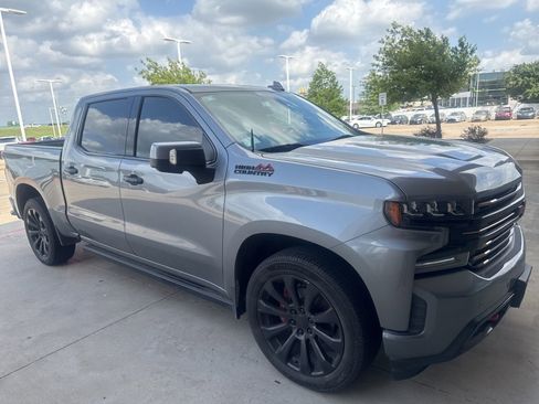 Used 2020 Chevrolet Silverado 1500 High Country w/ Technology Package image 23