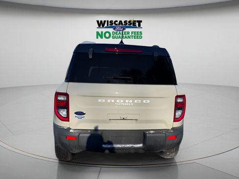Certified 2025 Ford Bronco Sport Outer Banks w/ Outer Banks Tech Package+ AWD/4WD image 29