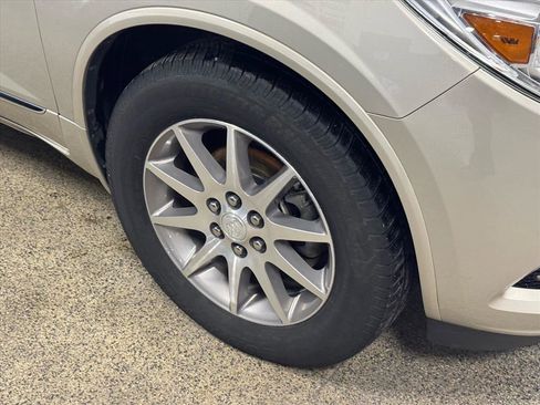 Used 2017 Buick Enclave Leather w/ Trailering Package image 4