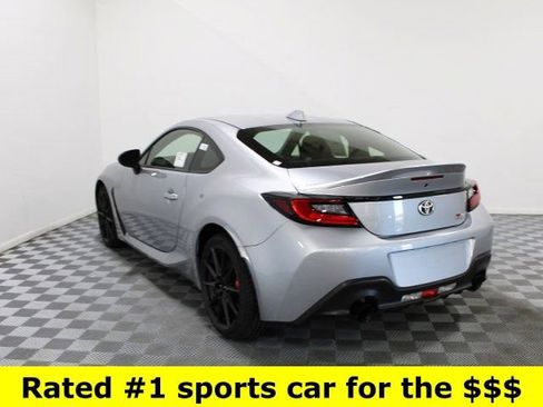 New 2025 Toyota GR86 Premium image 9