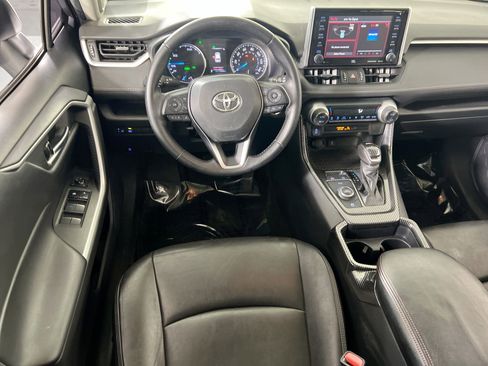 Used 2021 Toyota RAV4 XLE Premium AWD/4WD image 20