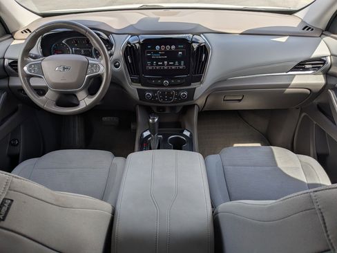 Used 2018 Chevrolet Traverse LT AWD/4WD image 24