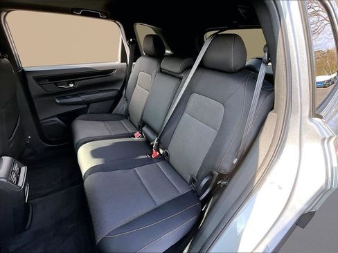 Used 2025 Honda CR-V Sport image 18