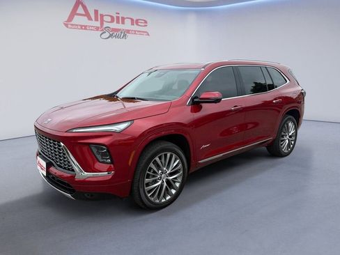 Used 2025 Buick Enclave Avenir w/ Trailering Package, 5000 lbs. AWD/4WD image 1