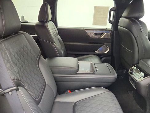 Used 2025 INFINITI QX80 Autograph AWD/4WD image 26