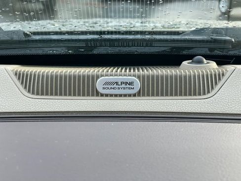 Used 2015 RAM 1500 Laramie w/ Convenience Group image 27