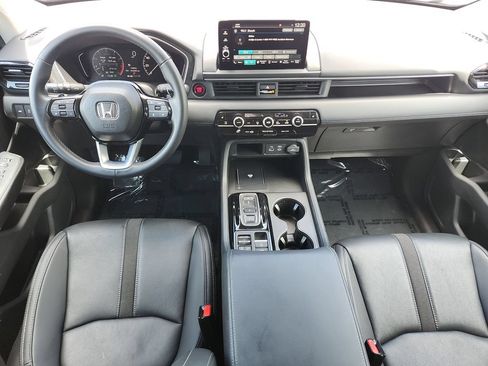 Certified 2025 Honda Pilot EX-L image 16