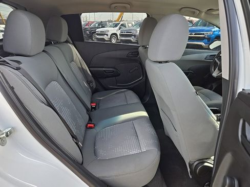 Used 2020 Chevrolet Sonic LT image 19