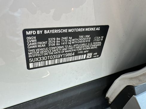 Used 2025 BMW X4 xDrive30i w/ Premium Package image 30