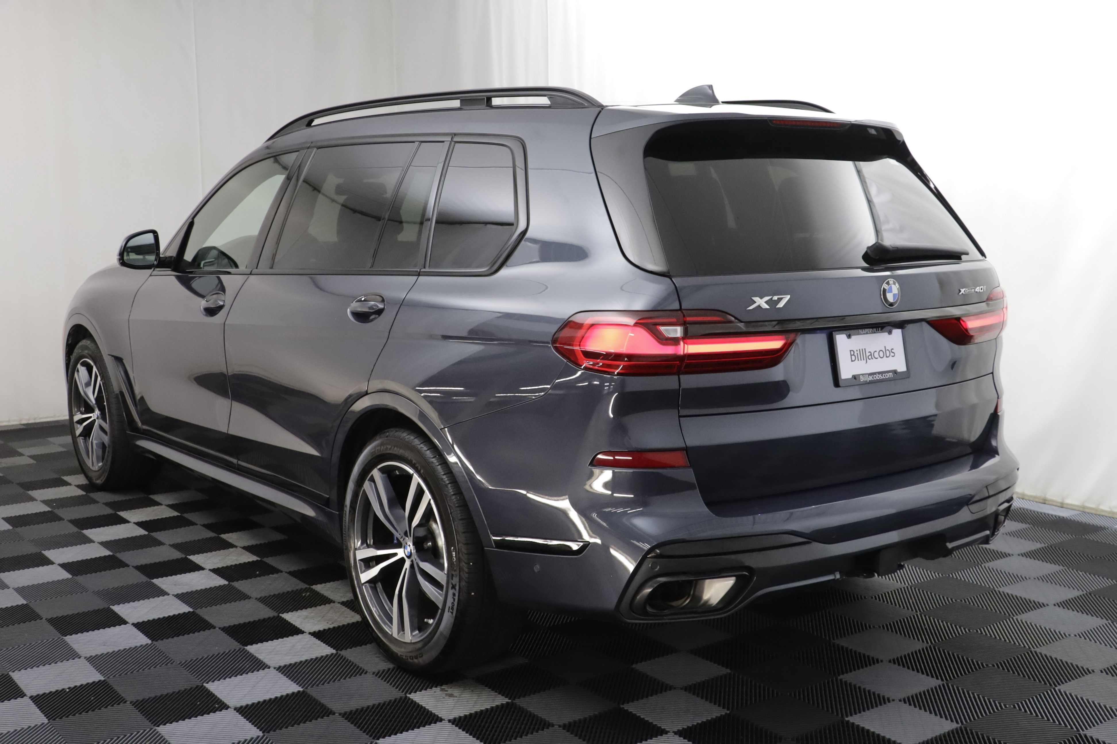 Used 2022 BMW X7 xDrive40i w/ M Sport Package AWD/4WD image 20