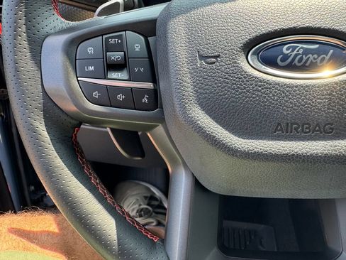 Used 2024 Ford Ranger Raptor AWD/4WD image 22