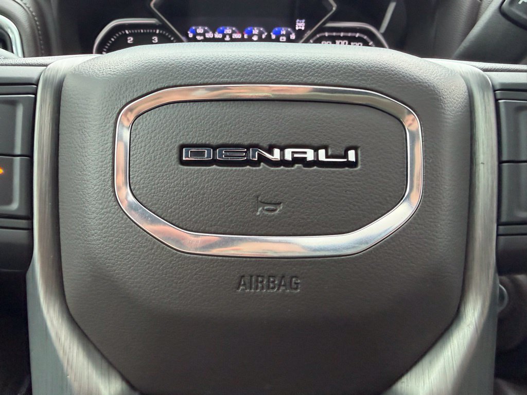 Used 2022 GMC Sierra 2500 Denali w/ Denali Black Diamond Edition AWD/4WD image 38