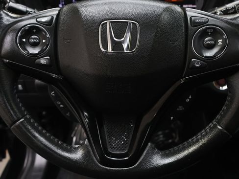 Used 2019 Honda HR-V EX-L image 18