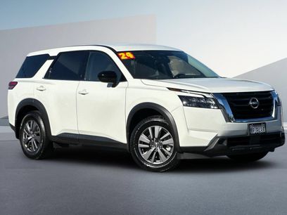 Certified 2024 Nissan Pathfinder S
