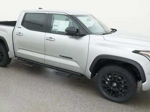 New 2026 Toyota Tundra Limited AWD/4WD image 12