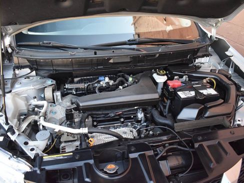 Used 2015 Nissan Rogue SV AWD/4WD image 44