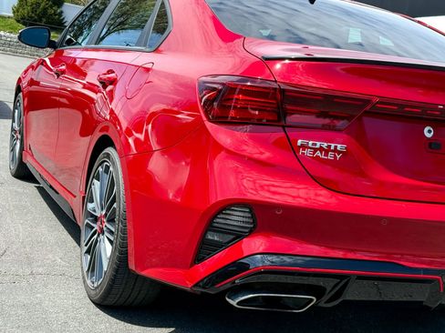 Used 2023 Kia Forte GT w/ GT2 Package image 9