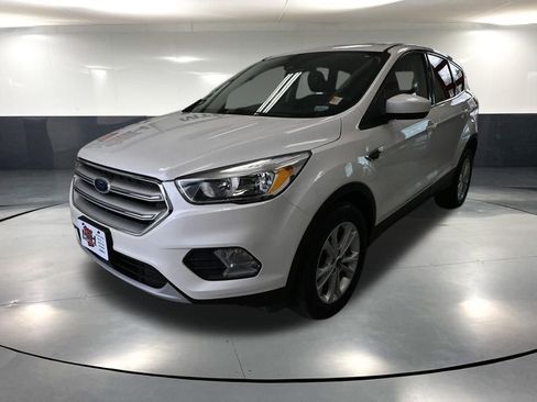 Used 2019 Ford Escape SE AWD/4WD image 11