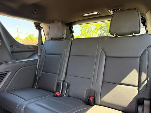 Used 2021 GMC Yukon Denali AWD/4WD image 13