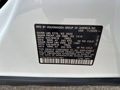 New 2026 Volkswagen Atlas Cross Sport SE image 28